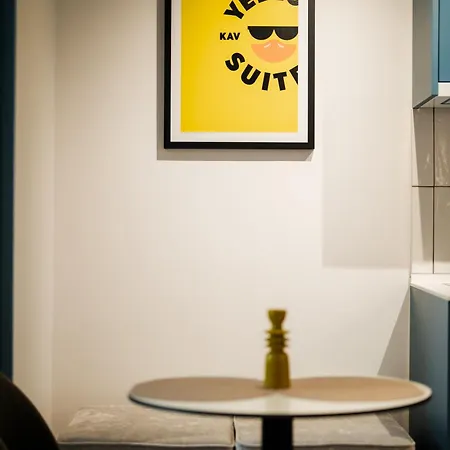 公寓式酒店 Yellow 4*