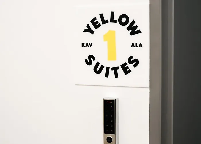 Aparthotel Yellow 4*