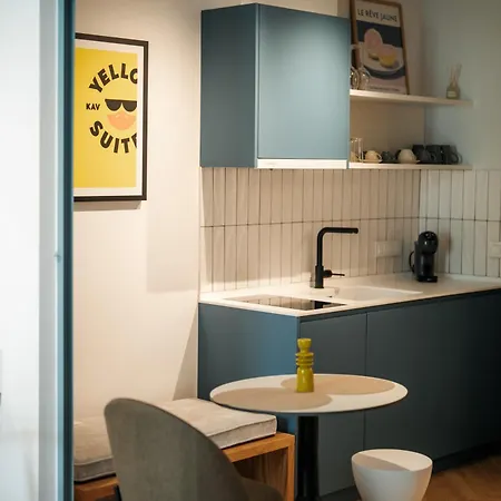 Yellow Апарт-отель 4*